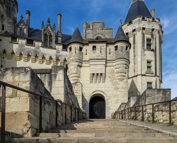 Quels sont les meilleurs conseils pour profiter des croisières fluviales pour découvrir les châteaux de la Loire?